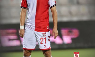Sivasspor'dan Sabah FC'ye Transfer: Veljko Simic Yeni Takımına Transfer Oldu