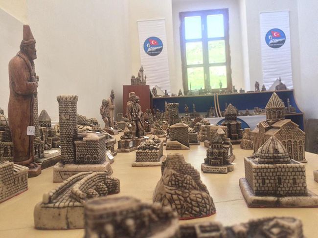 Kars Belediyesinde biblo satışları başladı - Birlik Haber Ajansı