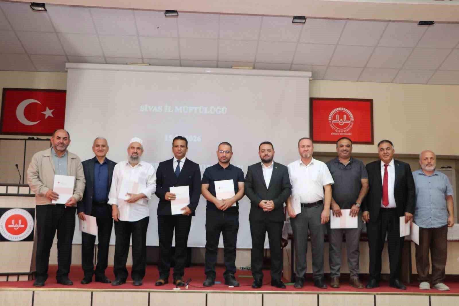 Vali Şimşek’ten din görevlilerine başarı belgesi