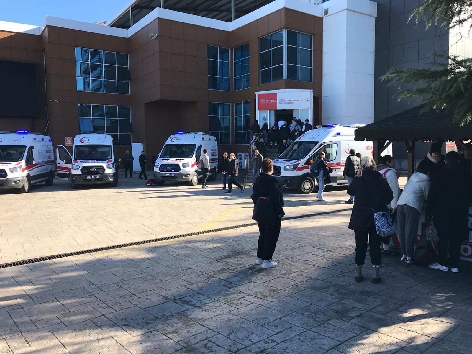 Giresun Olimpik Yüzme havuzunda sporcular zehirlendi! - Birlik Haber Ajansı