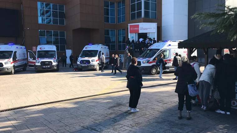 Giresun Olimpik Yüzme havuzunda sporcular zehirlendi! - Birlik Haber Ajansı