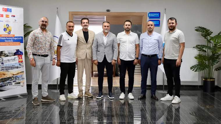 Sivas Belediyespor Yönetimi Özbelsan A.Ş.’yi Ziyaret Etti