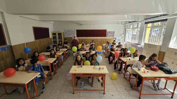 Okula Uyum Haftası Yarın Başlıyor: 1. ve 5. Sınıflar Hangi Gün Gidecek?