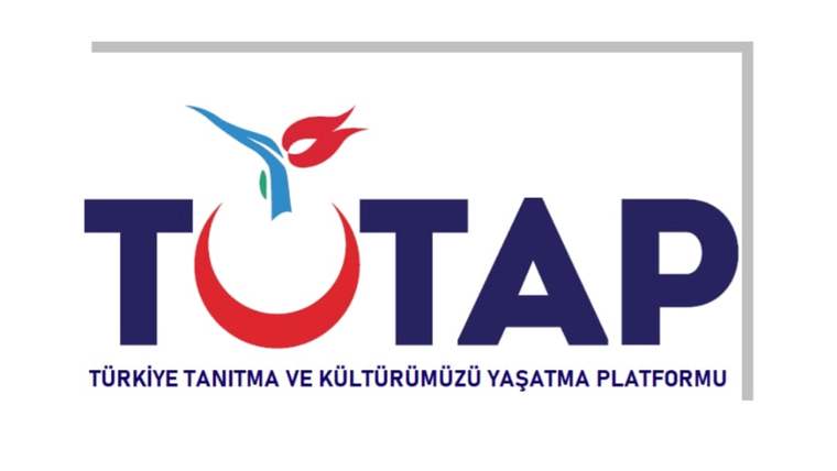 TOTAP logosu, mavi ve kırmızı renklerle tasarlanmış, altında "TÜRKİYE TANITMA VE KÜLTÜRÜMÜZÜ YAŞATMA PLATFORMU" yazıyor.