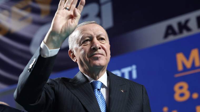 Erdoğan Van'da konuştu: 2028'deki Cumhurbaşkanlığı seçimlerini yüzde 50'nin çok çok üzerinde bir oyla kazanacağız - Birlik Haber Ajansı