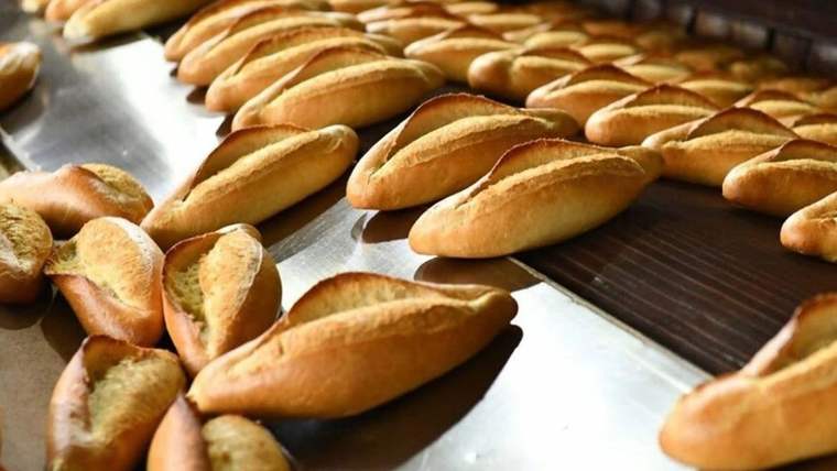 Antalya’da ekmeğe zam büyük tepki topladı - Birlik Haber Ajansı