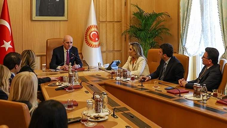TBMM Başkanı Kurtulmuş, Antalyalıları kabul etti - Birlik Haber Ajansı