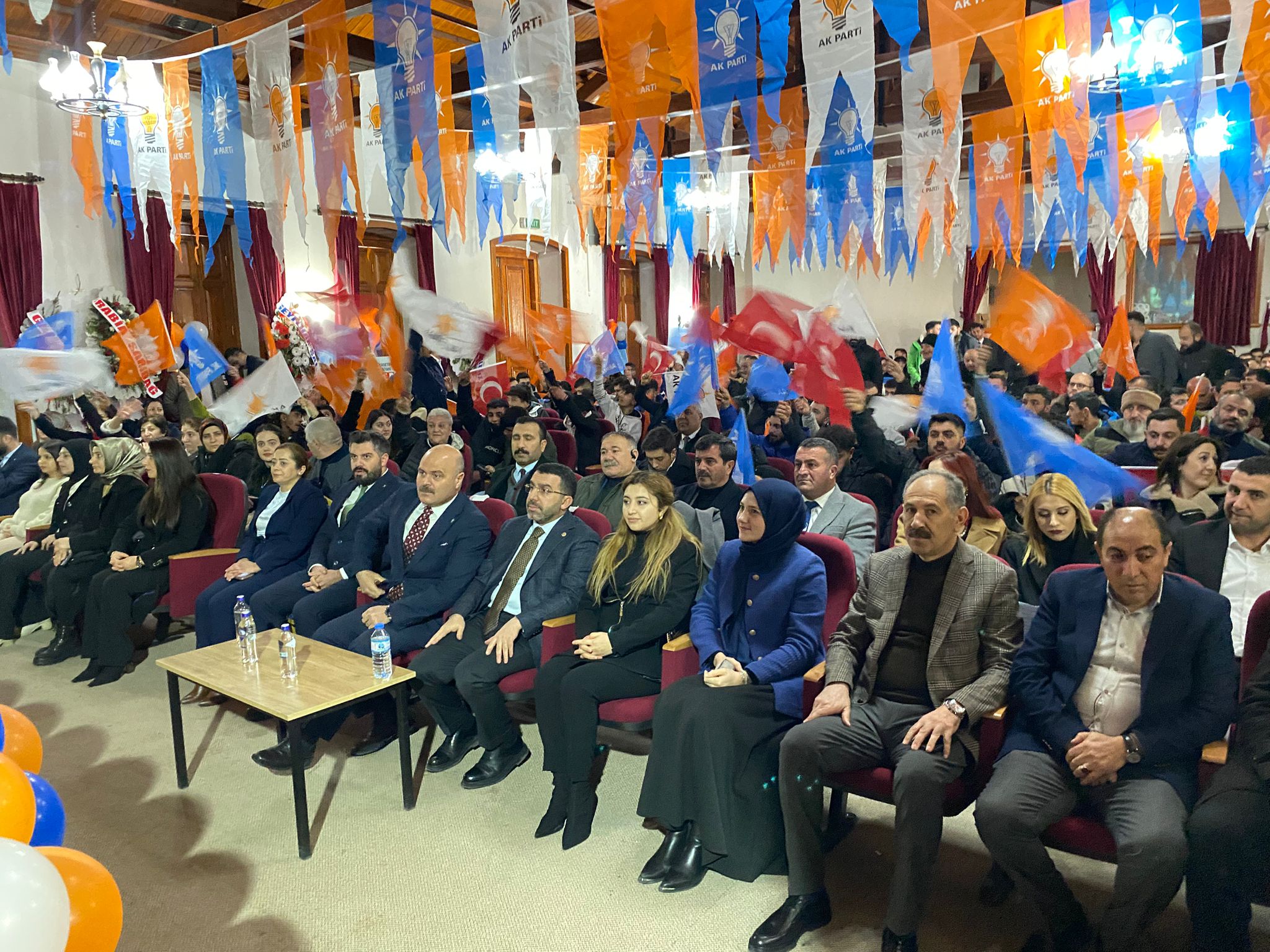 AK Parti Kars Gençlik Kolları 7. Olağan İl Kongresi gerçekleşti - Birlik Haber Ajansı