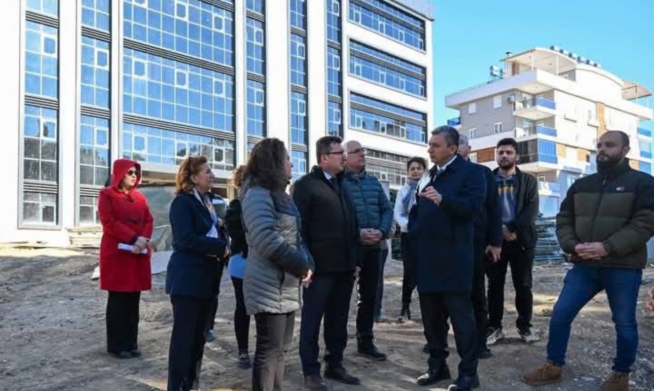 Vali Şahin Serik’te incelemelere bulundu - Birlik Haber Ajansı