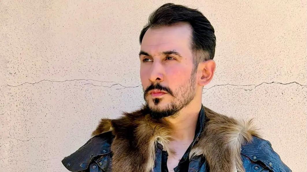 Sivaslı Mir Zahit Karabağ, Sultanbeyli'de Sahnede Fark Yarattı