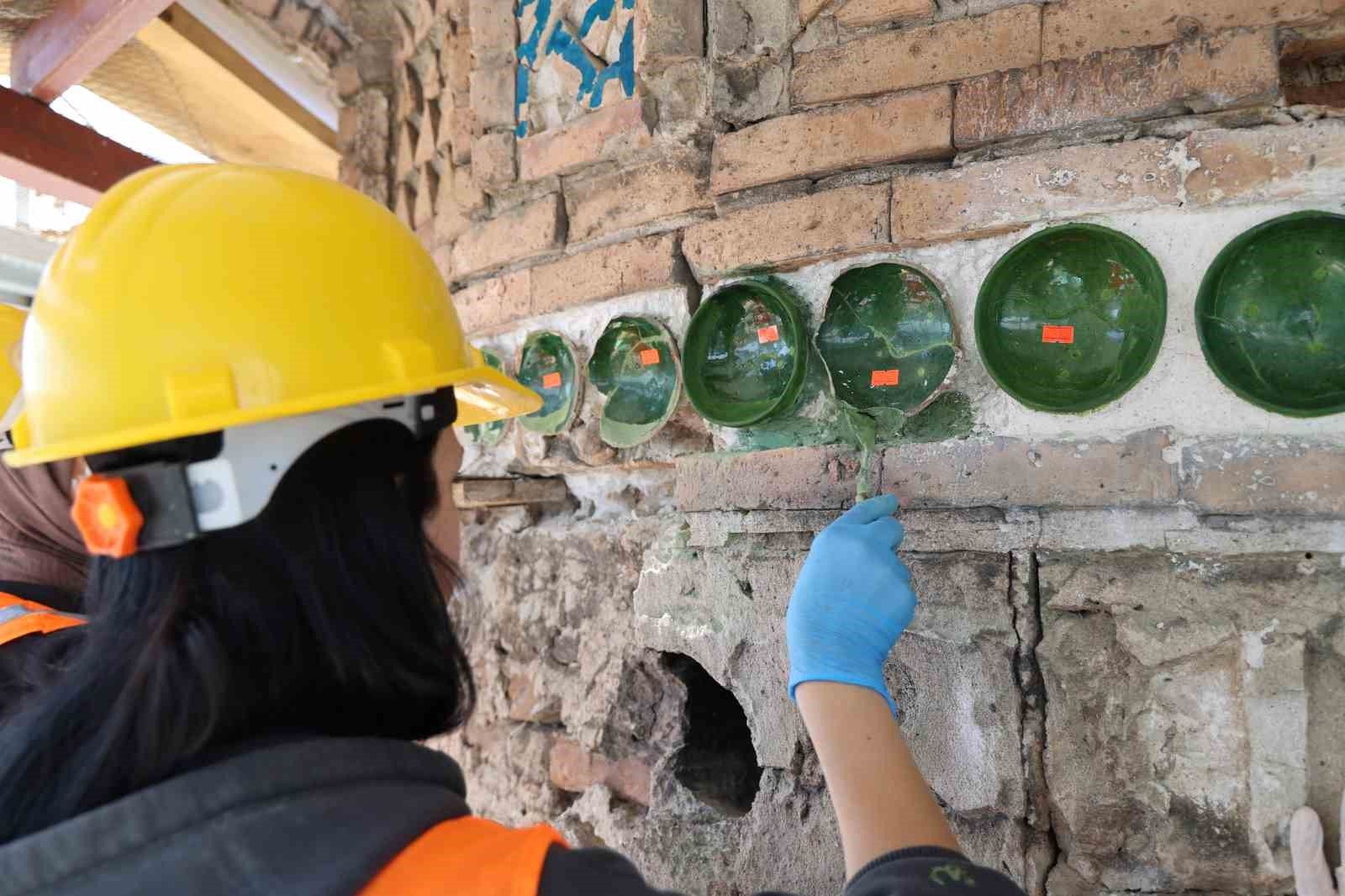 Sivas Ulu Camii minaresindeki yeşil çanakların sırrı çözüldü