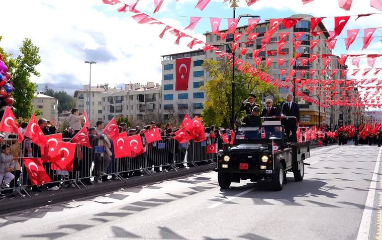 Sivas'ta 29 Ekim Cumhuriyet Bayramı'nın 102. Yılı Coşkuyla Kutlandı