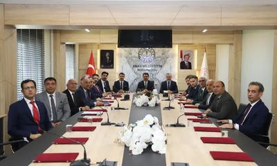 Sivas'ta Eğitimde İstişare Toplantısı: Din Öğretimi Genel Müdürü Ahmet İşleyen İdarecilerle Buluştu