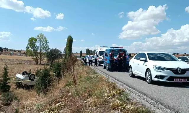 Takla atan aracın altında kalan jandarma şehit oldu
