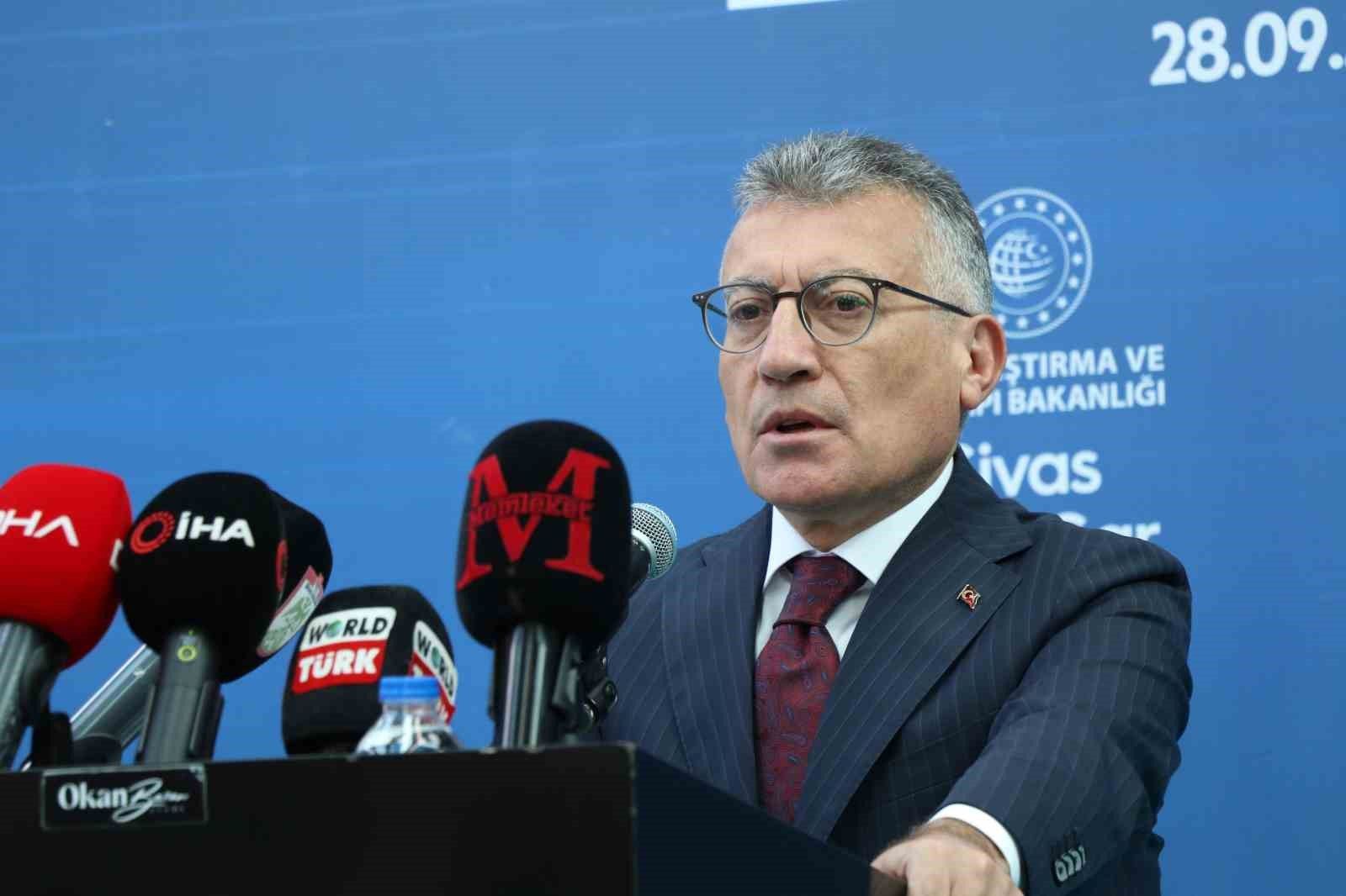 Sivas’ta yeni gar binası törenle hizmete açıldı