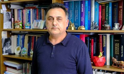 Sivaslı Prof. Dr. Ertuğrul Bolayır’dan Alzheimer Hastalığına Dair Önemli Uyarılar
