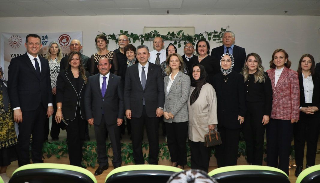Antalya Valisi Şahin, huzurevi sakinleriyle iftarda buluştu - Birlik Haber Ajansı