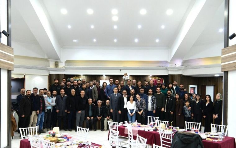 Vangölü Gazeteciler Cemiyeti’nin iftar programına yoğun ilgi - Birlik Haber Ajansı