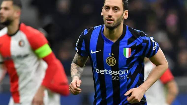 Hakan Çalhanoğlu tarihe geçti! - Birlik Haber Ajansı