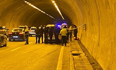 Otomobil İçinde Silahlı Kavga: 1 Ölü, 1 Yaralı!