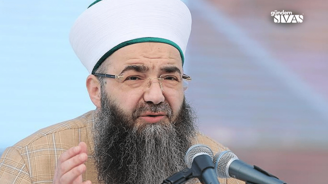 Cübbeli Ahmet Hoca Sivas'ta