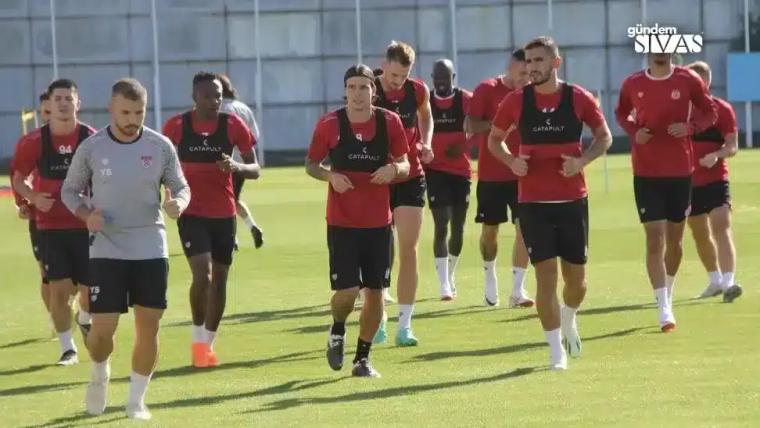 Sivasspor İstasyon Çalışması Yaptı