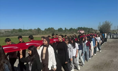 Sivas’ta Gençlik Haftası Yürüyüşü Kutlandı