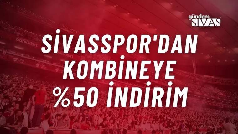 Kırmızı tonlarla kaplanmış stadyum tribünlerinde taraftarlar ve ortada büyük beyaz yazılar görülüyor.