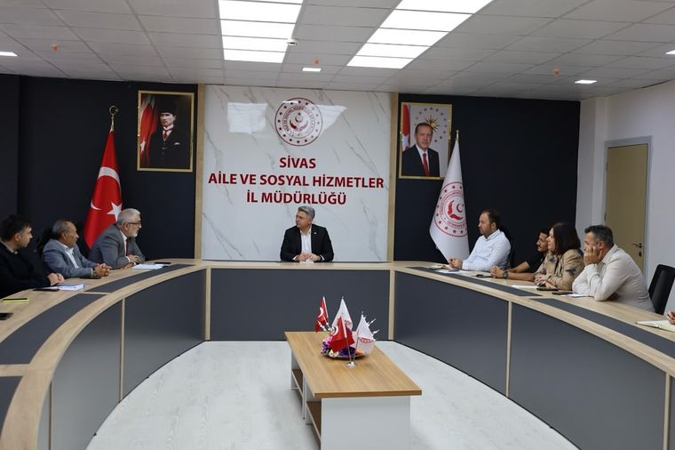 Sivas Aile ve Sosyal Hizmetler İl Müdürlüğü Dünya Engelliler Günü Toplantısı Düzenledi