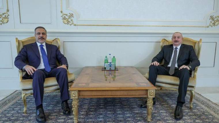 Bakan Fidan Bakü’de Aliyev ile bir araya geldi - Birlik Haber Ajansı