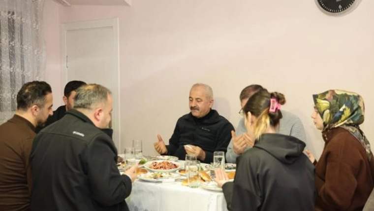 Başkan Büyükgöz, iftarda Gebzelilere konuk oluyor - Birlik Haber Ajansı
