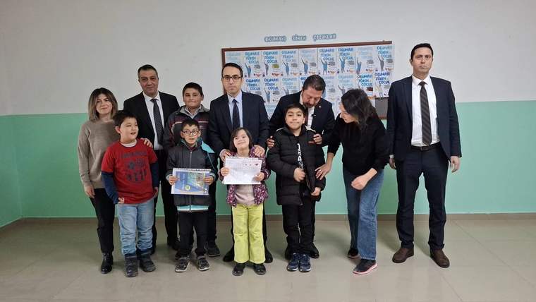 Ankara Beypazarı'nda da karne heyecanı yaşandı - Birlik Haber Ajansı