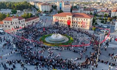Sivas Kongresi’nin 107. yıl dönümünde 1058 kişi halay çekti
