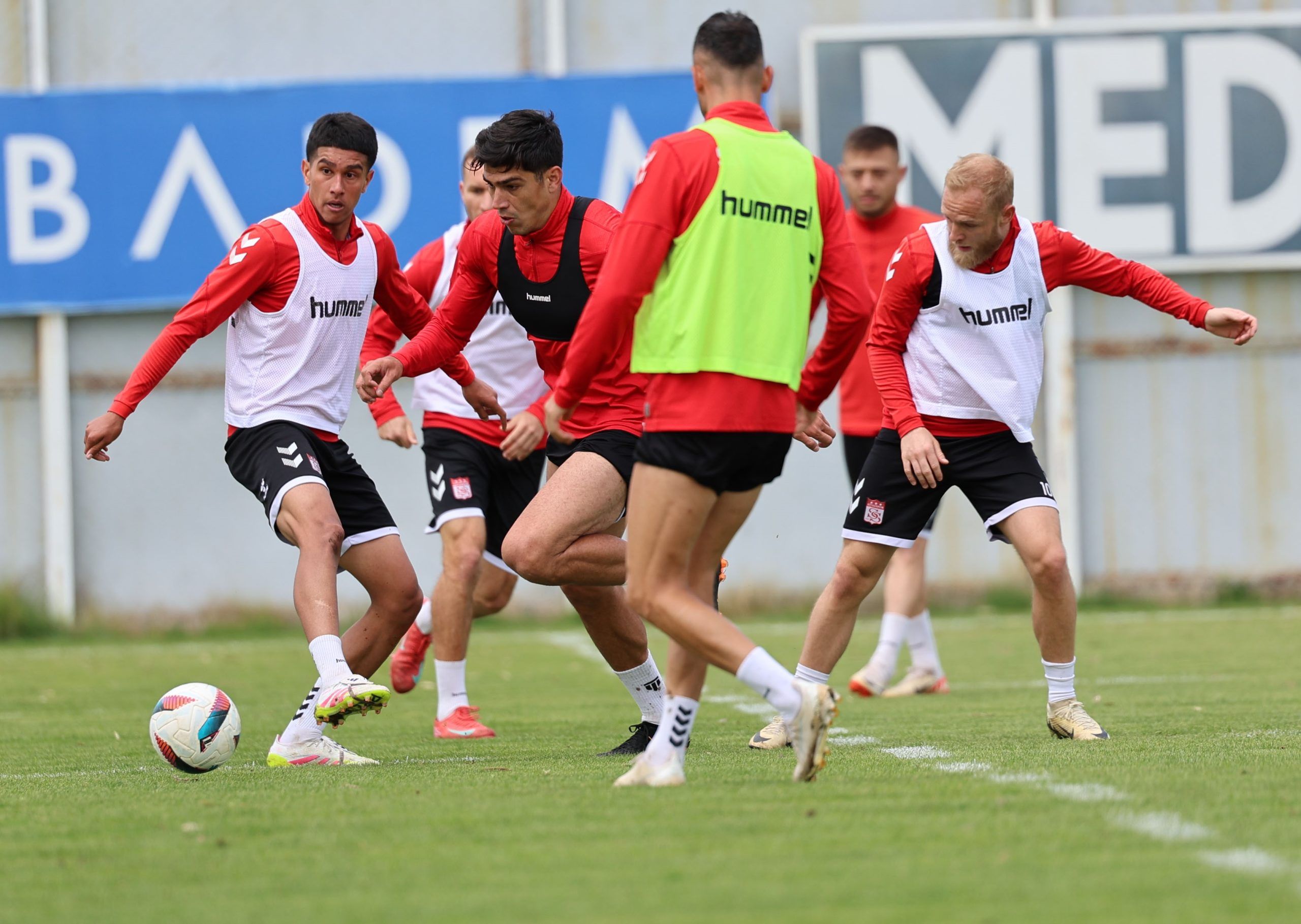 3 Kritik Adımda Sivasspor Samsunspor Maçı Hazırlıkları Başladı – Sivasspor Samsunspor Maçı
