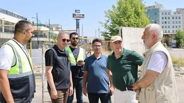 Adem Uzun Yol ve Peyzaj Çalışmalarını Yerinde İnceledi