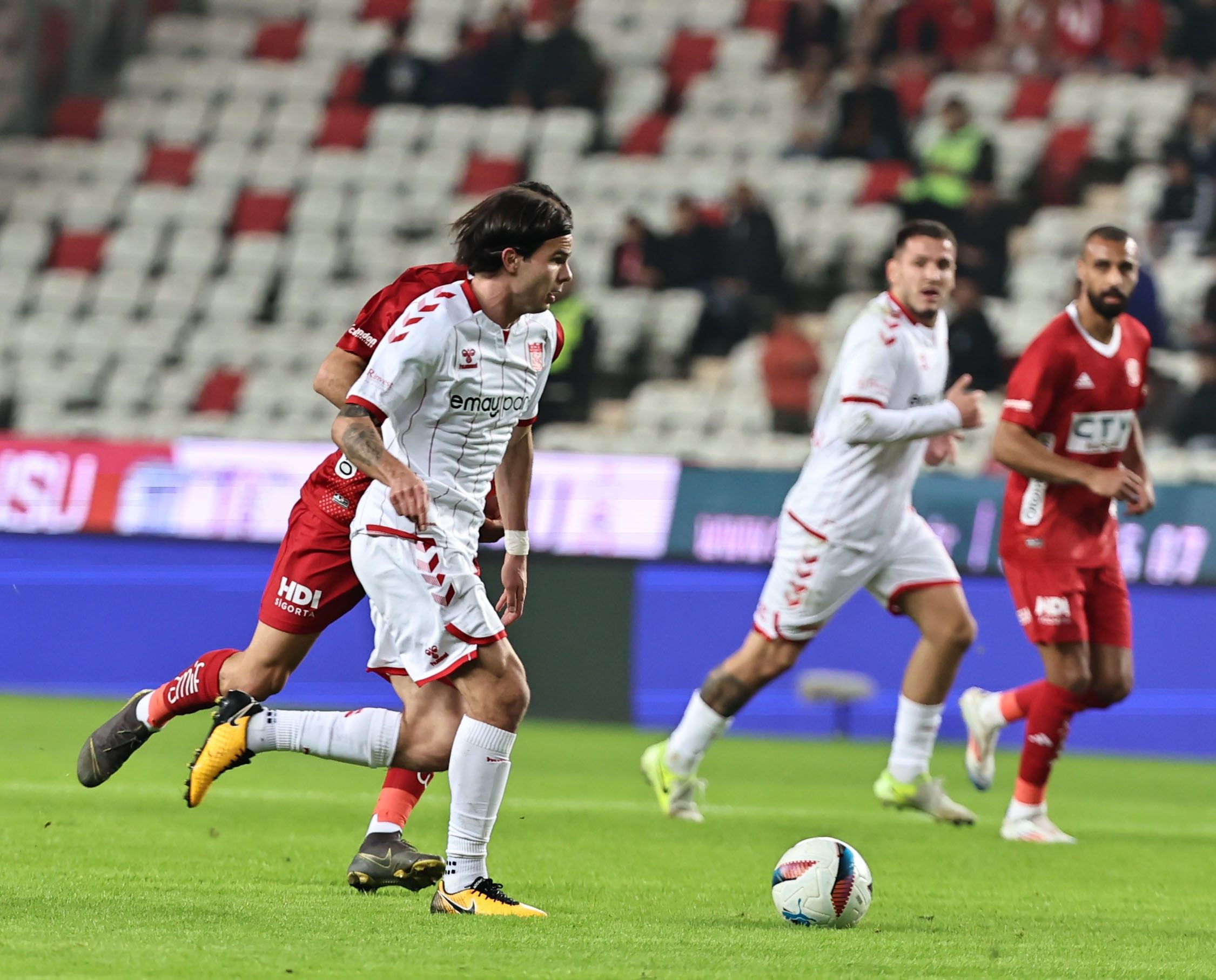 Sivasspor - Antalyaspor Maçının VAR Hakemi Miguel Angel Ortiz Arias Oldu