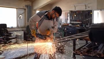 Sivas Cumhuriyet Üniversitesi, Kendi Atölyelerinde Üretim Yaparak Hem İhtiyaçlarını Karşıladı Hem de Katma Değer Yaratıyor