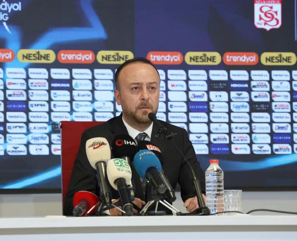 Sivasspor'da Burak Özçoban Yeniden Adaylığını Açıkladı