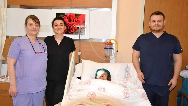 Çanakkale MAE Devlet Hastanesinde göz sağlığı alanında öncü başarı - Birlik Haber Ajansı