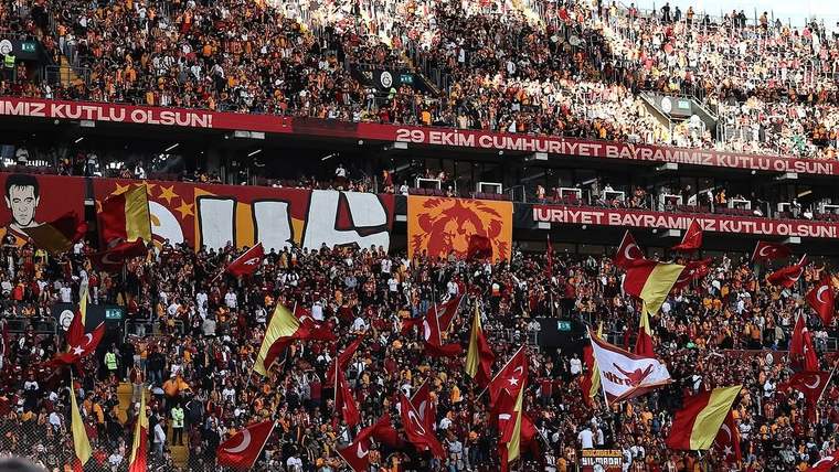 Galatasaray'da 29 Ekim Coşkusu: Cumhuriyet Bayramı'nda Anlamlı Kutlama