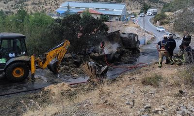 Ankara Elmadağ’da Saman Yüklü Tır İki Kez Yandı