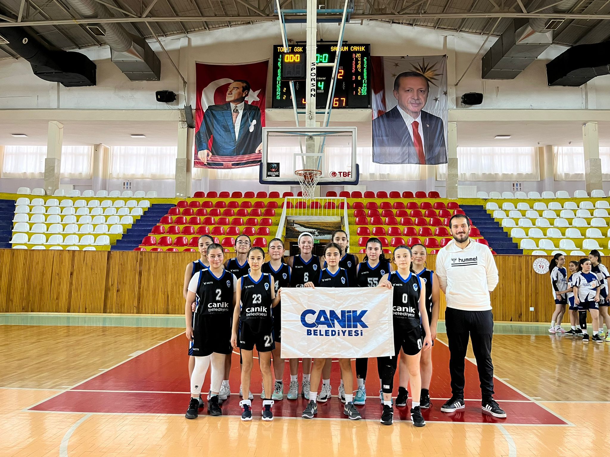 Canik Belediyespor 3 kulvarda şampiyon oldu - Birlik Haber Ajansı