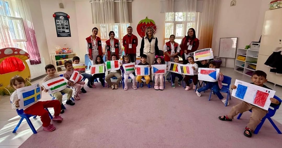 Sivas'ta Anaokulu Öğrencileri "Hello Europe" ile Kültürlerle Tanıştı