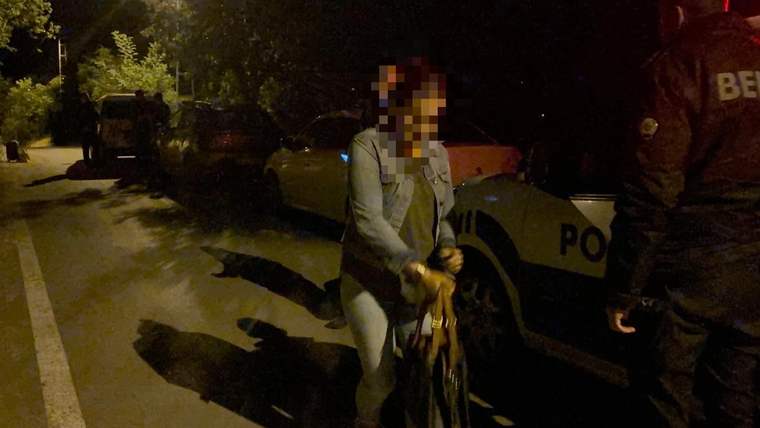 Tartıştığı erkek arkadaşını göğsünden bıçakladı: 1 yaralı