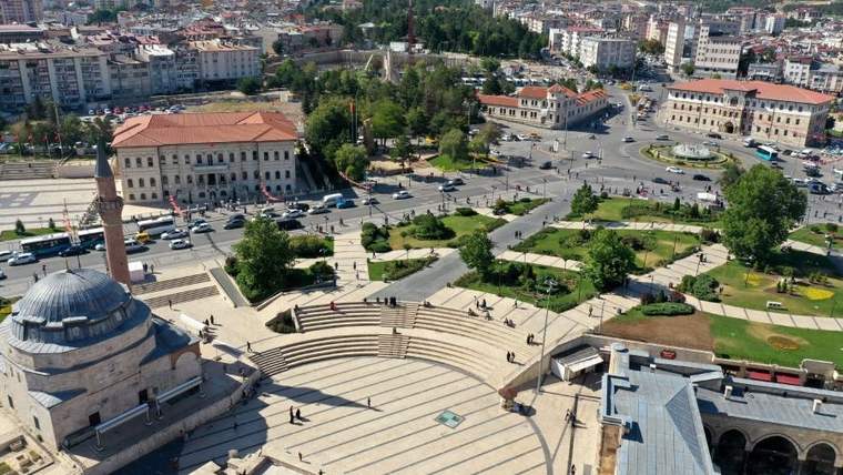 Sivas'ta Aşırı Sıcaklar Kapıda! 12 Derece Sıcaklık Artışı Bekleniyor