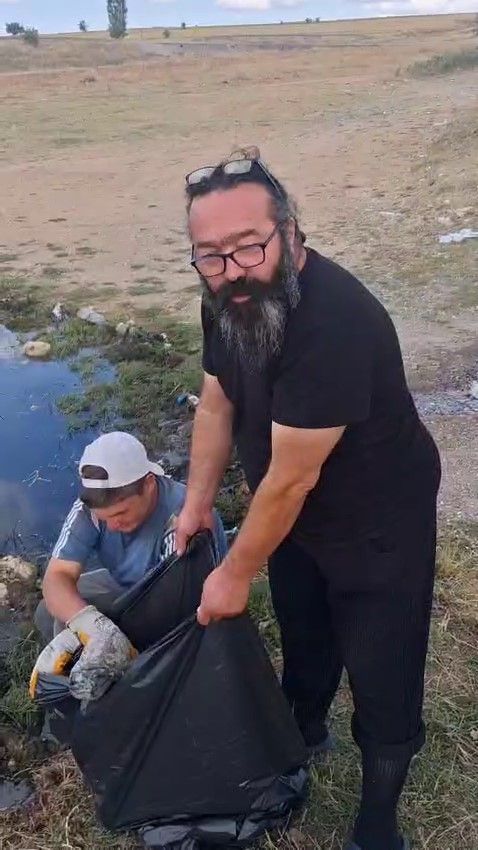 İşhan köyündeki gölette temizlik sırasında neler çıktı?