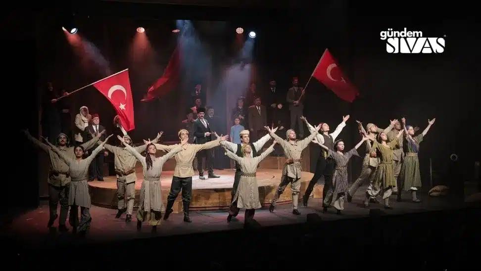 Devlet Tiyatrosu'nda Cumhuriyet Coşkusu