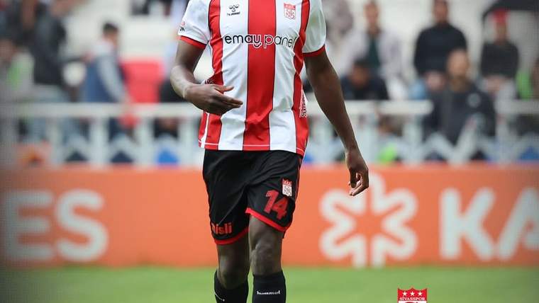 Sivasspor'dan Samba Camara'ya Veda