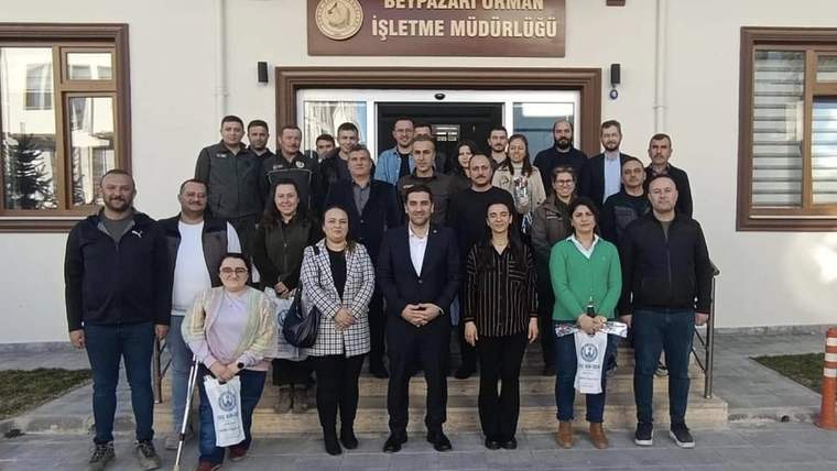 TOÇ-BİR-SEN Genel Başkan vekilinden ormanda toplantı - Birlik Haber Ajansı