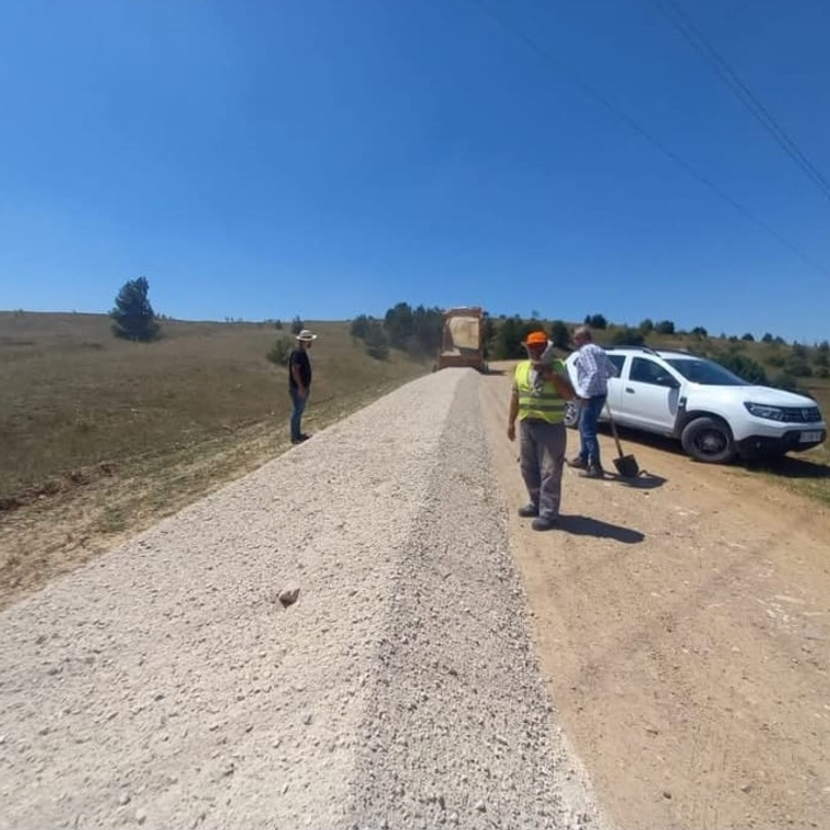 Sivas Yıldızeli'de 6 Kilometre Asfalt Çalışması Tamamlandı